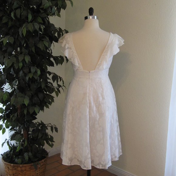 Gal Meets Glam Susie Floral Organza Fit & Flare NWT - Picture 8 of 13